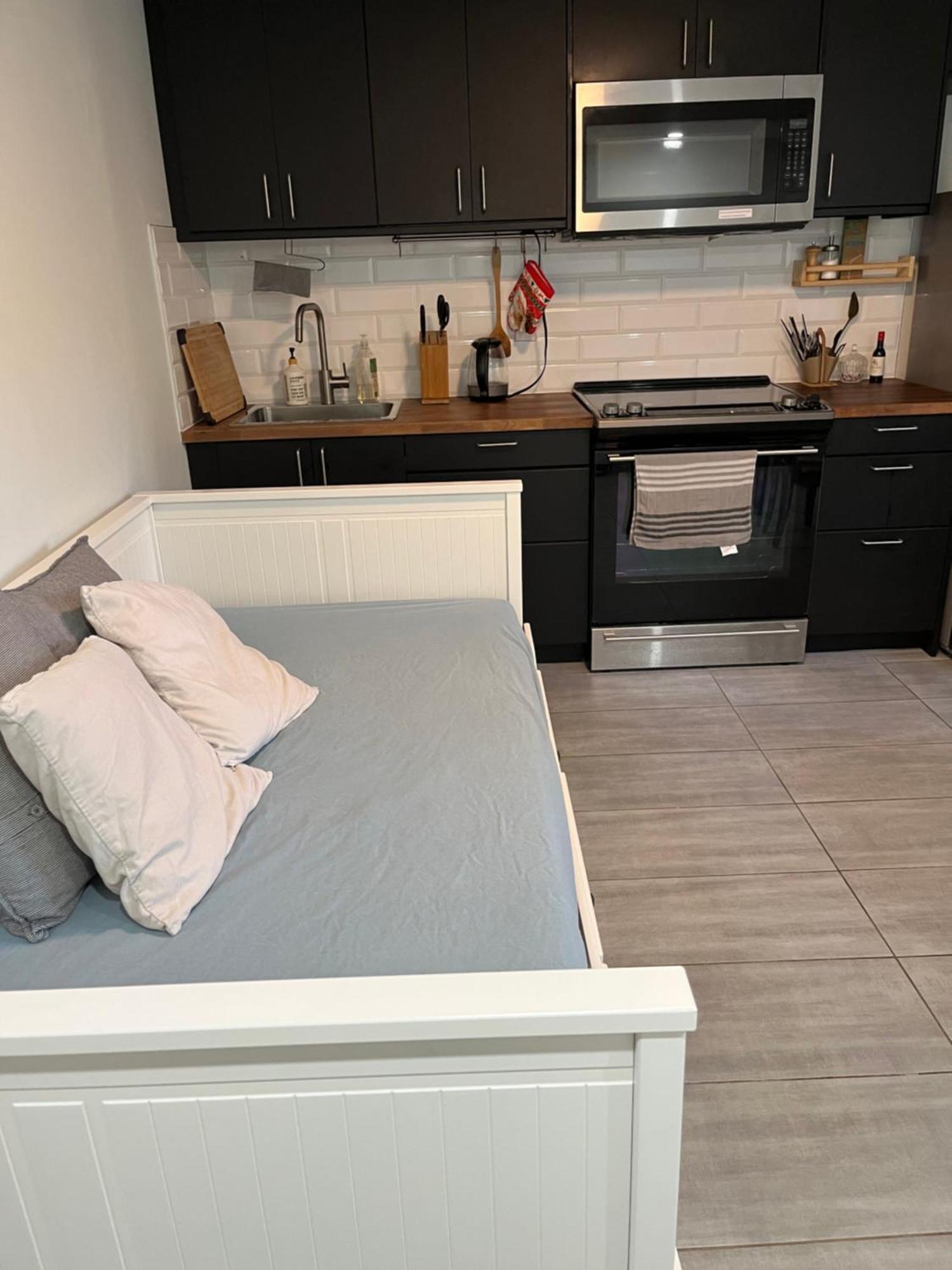 Privatunterkunft Bayview Village Private Toronto